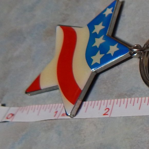 <3 I Luv the USA Key Chain  <3 - Picture 6 of 7